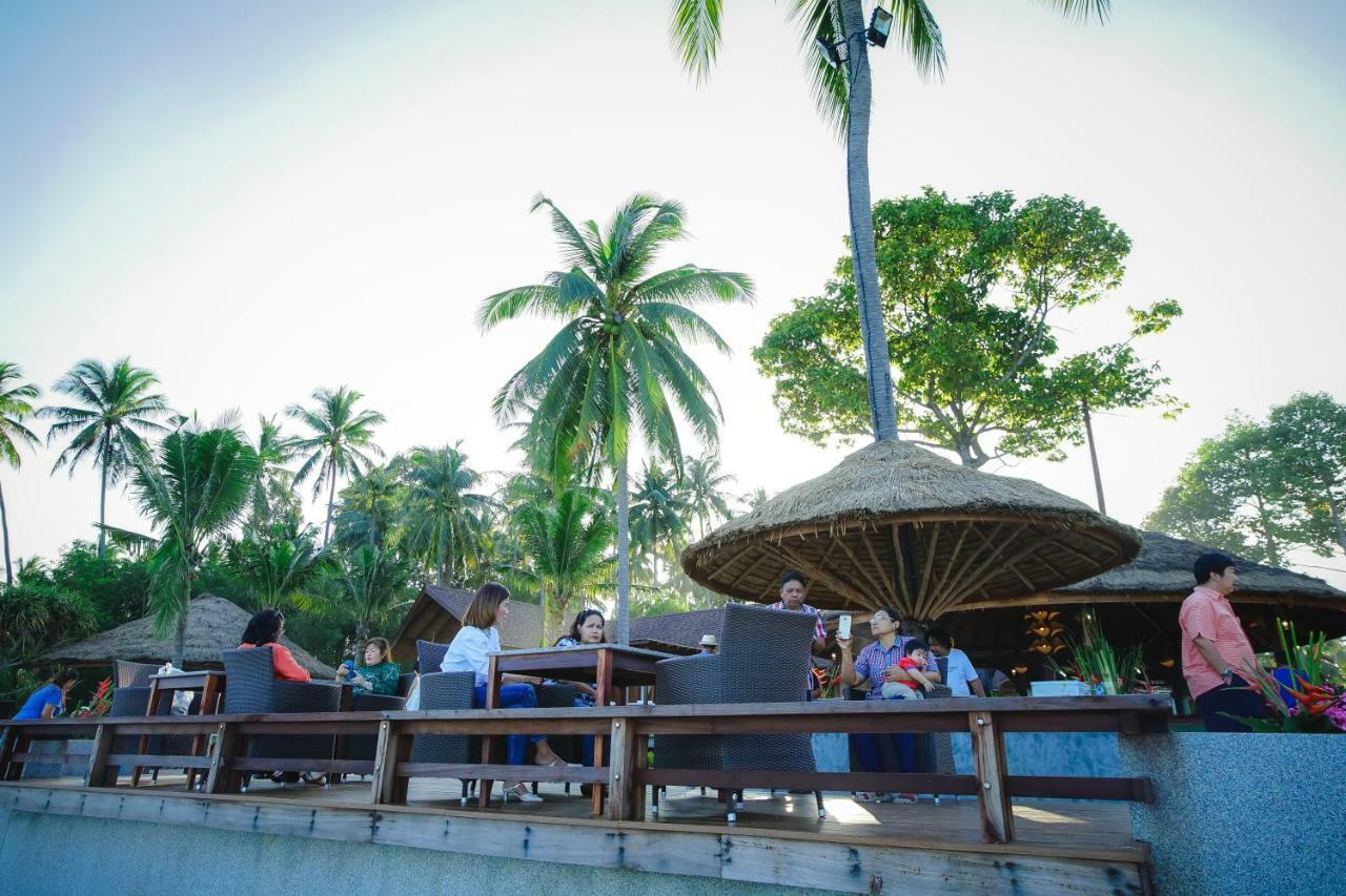 Khanom Cabana Beach Resort Extérieur photo