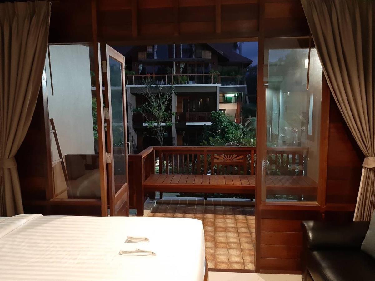 Khanom Cabana Beach Resort Extérieur photo